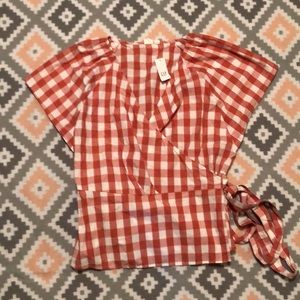 GAP NWT Red&White Plaid Wrap Around Top Size XL